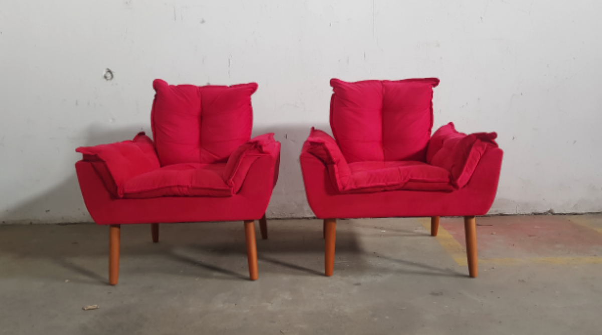 POLTRONAS DE CAMURÇA