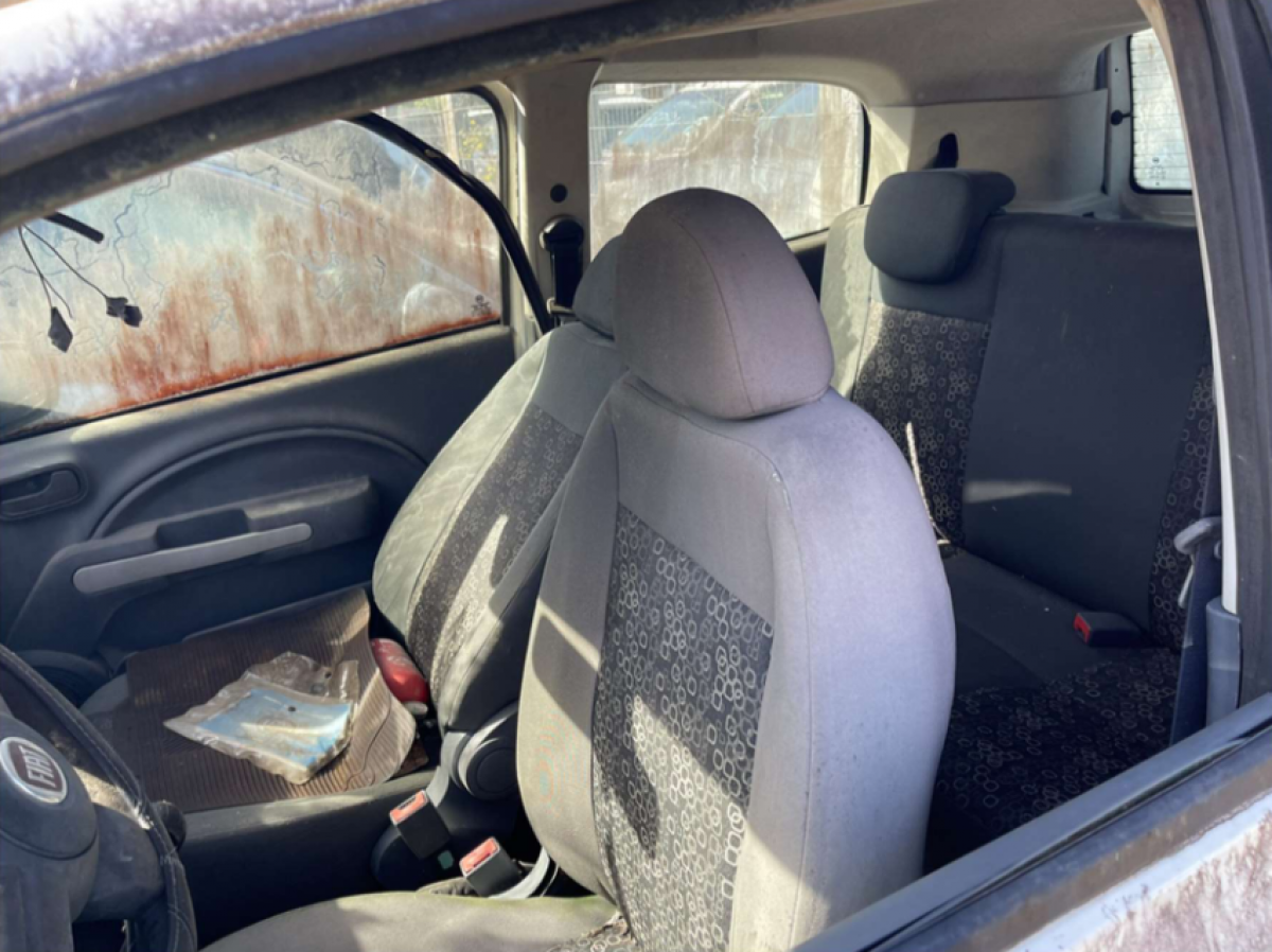 Fiat/Uno Vivace 2011/2012